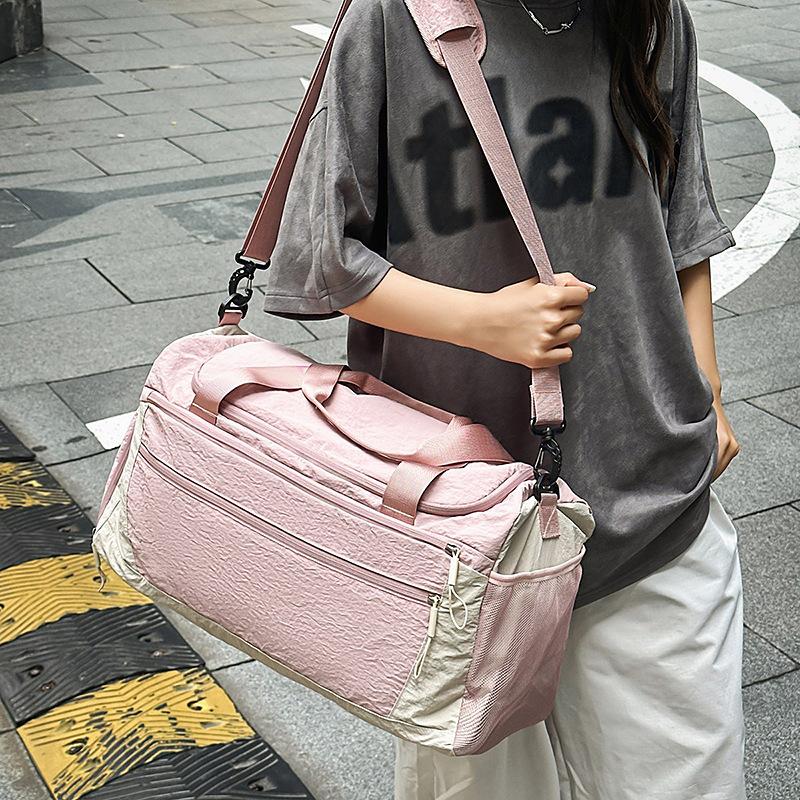 New large-capacity travel bag women's short-distance storage duffel bag men's dry and wet separation sports portable shoulder fitness bag