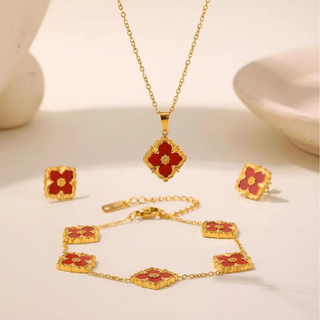 1 Set Fashion Elegant Buccellati 15 Large Clover Necklace Bracelet Earrings Plated 18k Crafted Vintage Rhombus Court Style Set