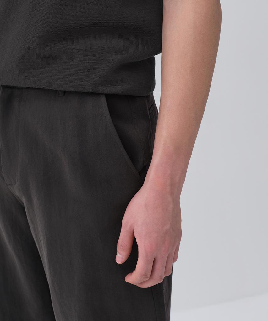 MUSINSA STANDARD [City Workers] Tapered Karmor Pants [Grey]