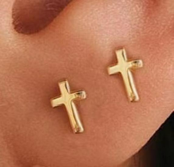 Luxurious Gold-Plated Zircon Inlaid Women s Earring Set - Fashionable Three-Piece Design 14k