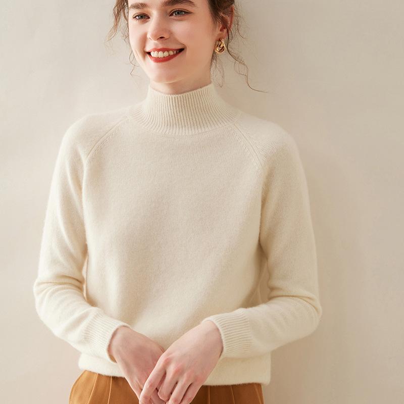 2024 Autumn/Winter Women's Plus Size Cashmere Sweater - Thick, Solid Color, Raglan Sleeve Knitwear Base Layer.