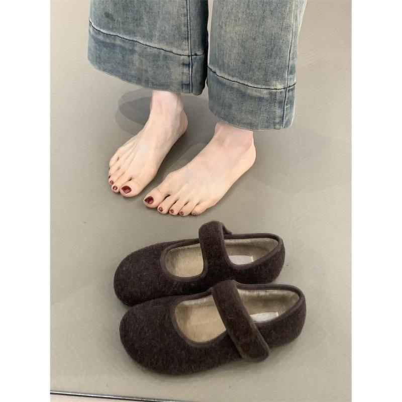 Mao Mao Shoes Women Wear Winter French Small Fragrant Wind Shallow Mouth Warm and Velvet One-word Mary Jane Shoes