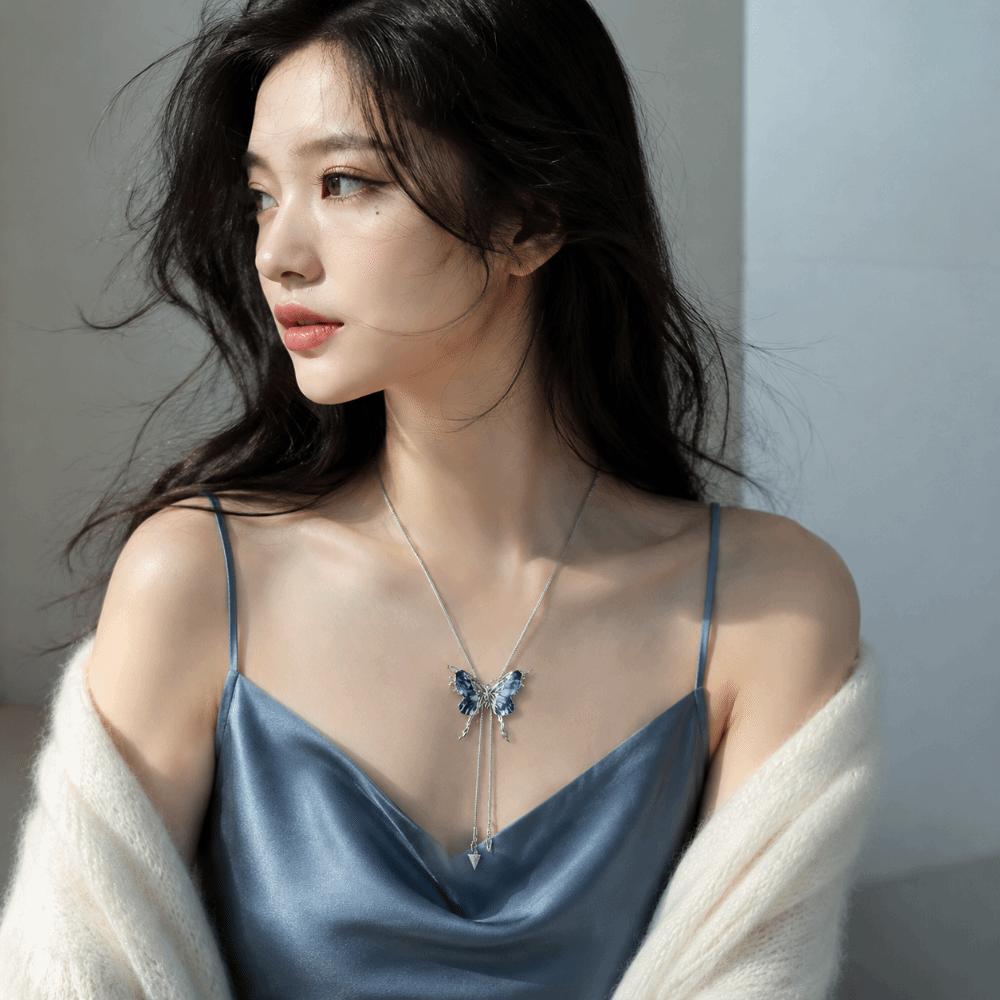 Creative Long Butterfly Necklace Vintage Bohemian Y-Shaped Pendant Necklace Elegant Alloy Sweater Chain Women
