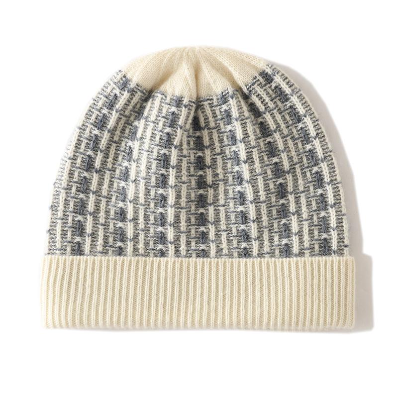 Cashmere Hat Autumn and Winter New Style Women's Fashion Casual Ear Protection Pile Hat Color Block Knitted Hat