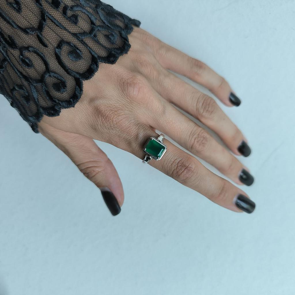 Серебряное кольцо с натуральным агатом 1.85ct, вес изделия 3,09 гр (2189763)