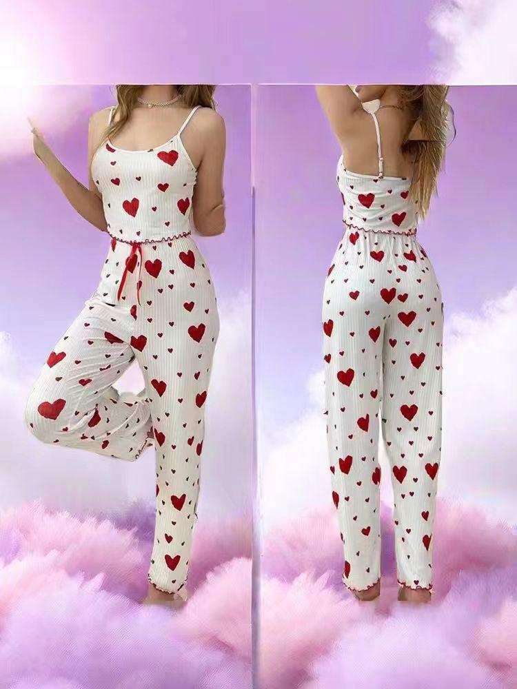 

Модный трикотажный комплект пижамы с принтом сердец в рубчик на тонких бретелях и длинные брюки для женщин 2024 S