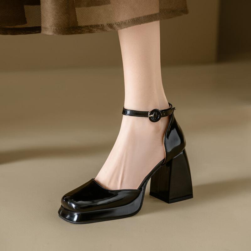 

Summer women s Roman sandals new hollow high-heeled sandals round head rubber soft sole platform casual square heel buckle 39 чёрный