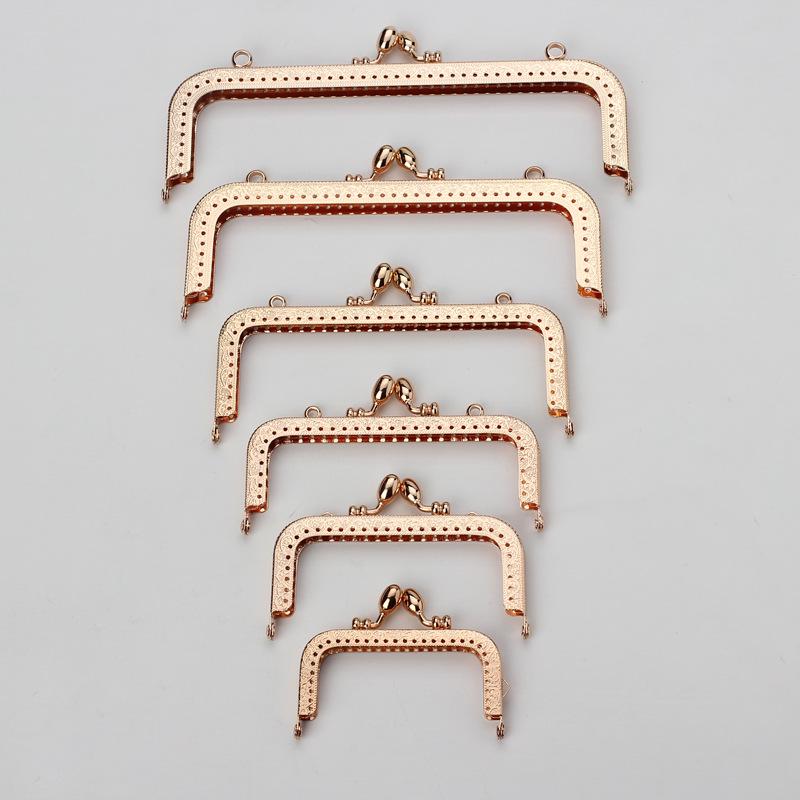 20.5cm Square Arc Embossed Beaded Wallet Handbag Frame