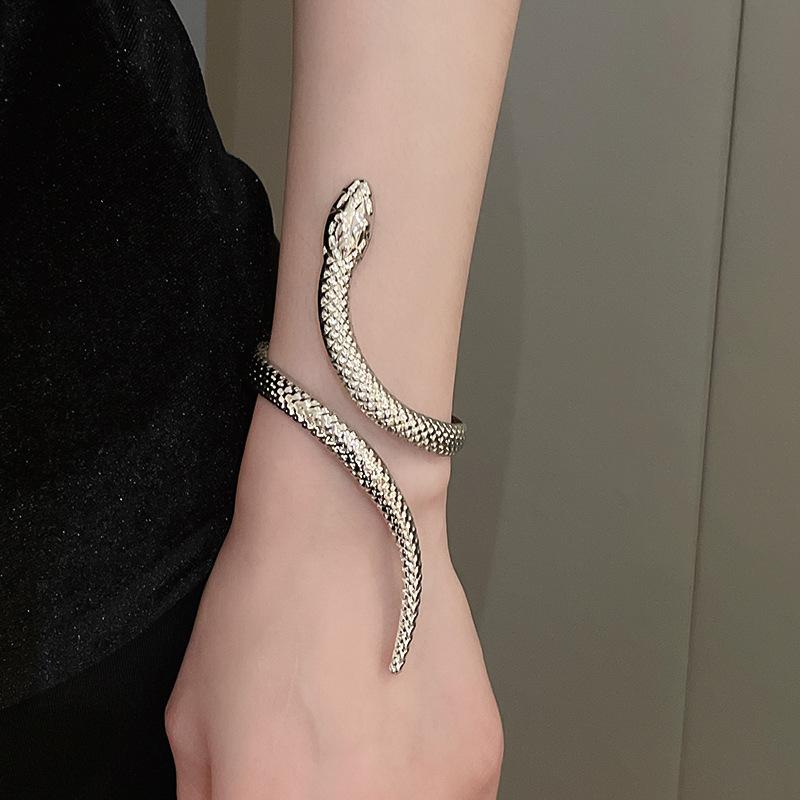 Pulsera Hiphop Punk Forma de Serpiente para Mujeres Hombres Vintage Apertura Retorcida Anillos de Pulsera Conjunto de Joyería con Colgante Statement Y2K