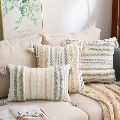 Textil do obýváku a jídelny – Povlaky na polštáře