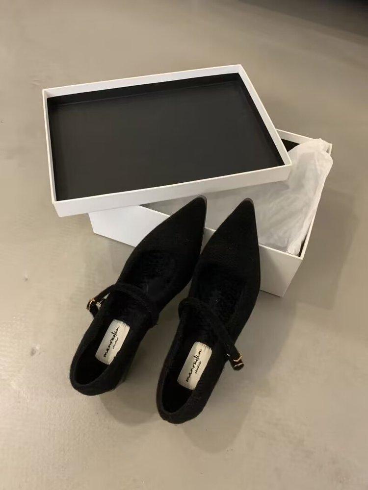 

French temperament thick heel with skirt word with Mary Jane women pointed professional high heels versatile velvet women s cotton shoes 35