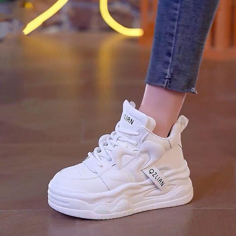Lightweight thick-soled versatile casual dad shoes for women's 2025 spring and autumn new color matching inner height increase sports casual high-top