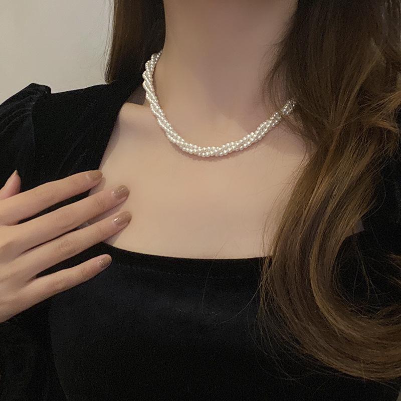 Multi-Layer Pearl Winding Necklace Light Luxury Niche High-End Clavicle Chain Femininity Versatile Girlfriend Strong Chain
