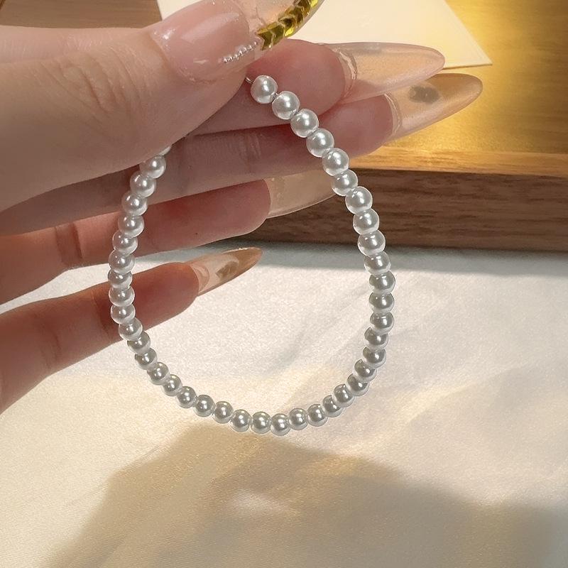 2024 Exquisite Aquamarine & Silver Pearl Bracelet for Girls – Elegant Light Luxury Birthday Gift