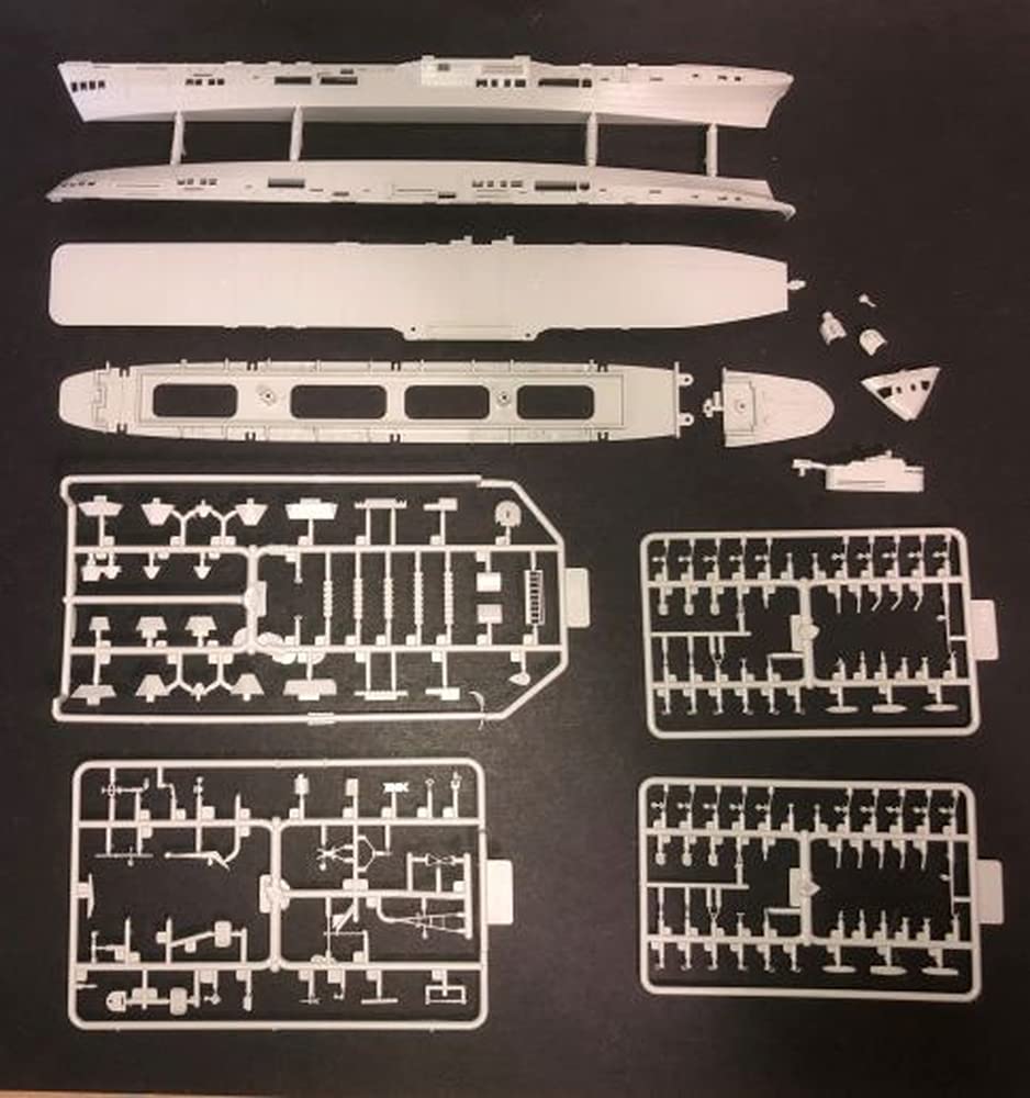 Imperial Hobby Productions Scale Royal Navy Aircraft Carrier HMS Glory 1945 Plastic Model Kit IHP7003 1/700