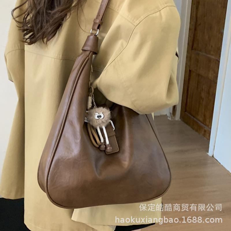 Premium Bag Women's 2025 New Autumn and Winter Retro Shoulder Bag Commuter Tote Bag Large Capacity Women's Bag