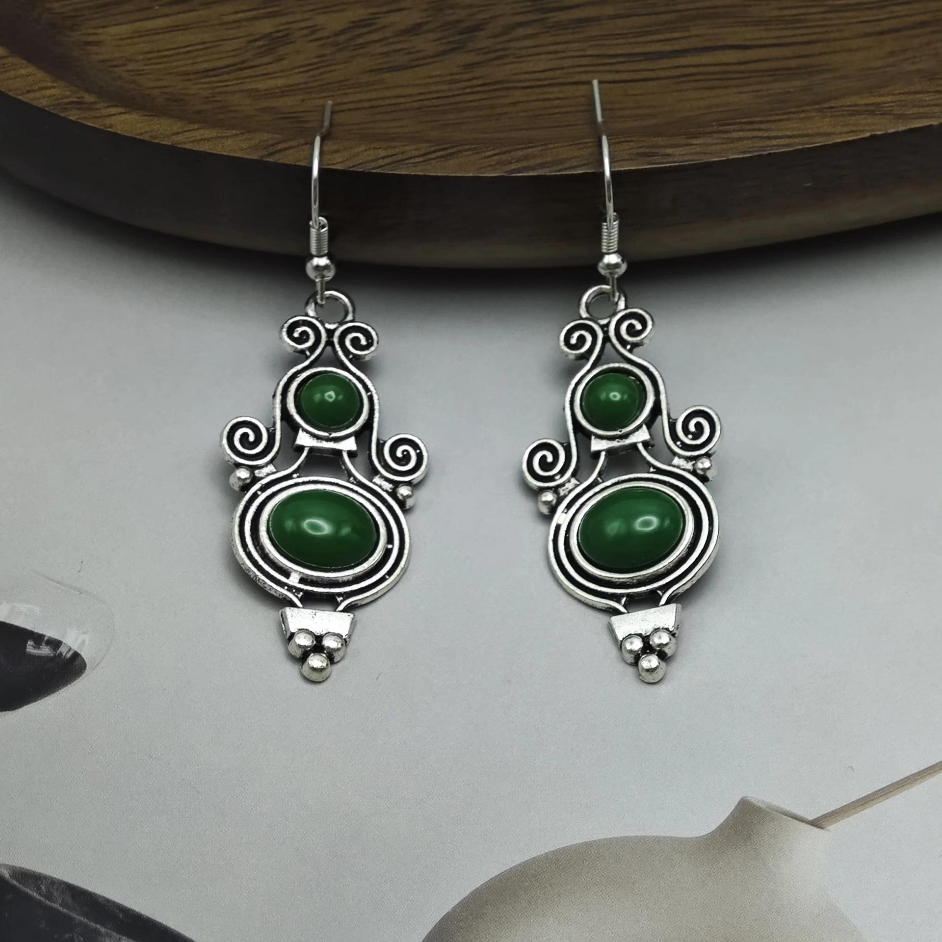 

Temu Explosive Ancient Silver Earrings Ethnic Style Turquoise Earrings Hollow Flower Accessories Yiwu зелений
