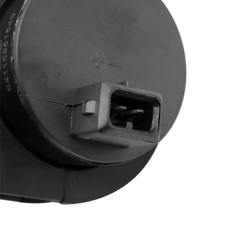 BMW E70/F15/F8/E71 Hjälpvattenpump 64116951549 Biltillbehör