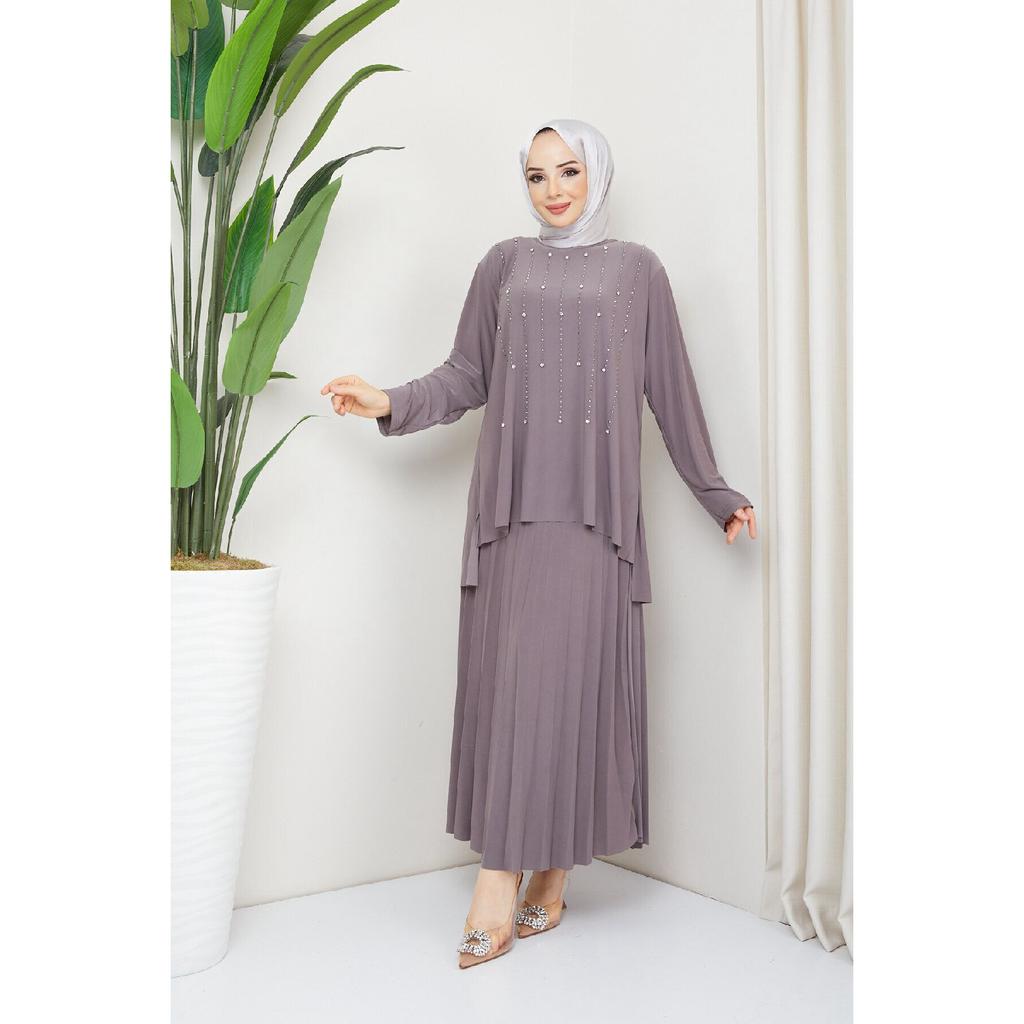 Women's Black Sandy Front Stone Embroidered Blouse Skirt Pleated Double Hijab Skirt Set