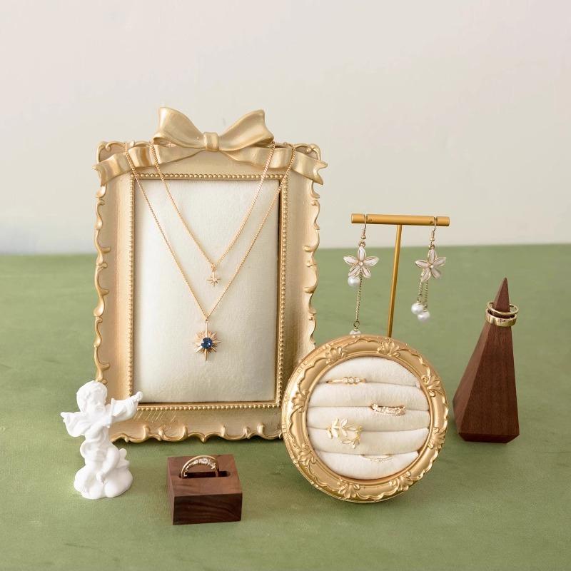 Vintage Jewelry Display Stand Photo Frame Necklace Earrings Display Rack Counter Ring Storage Rack Live Streaming Shooting Props