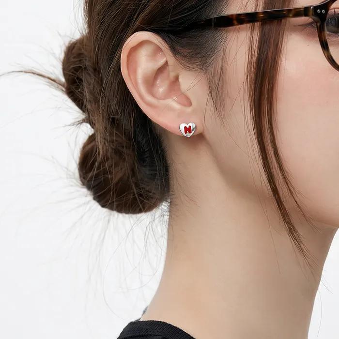 N LOVE EAR