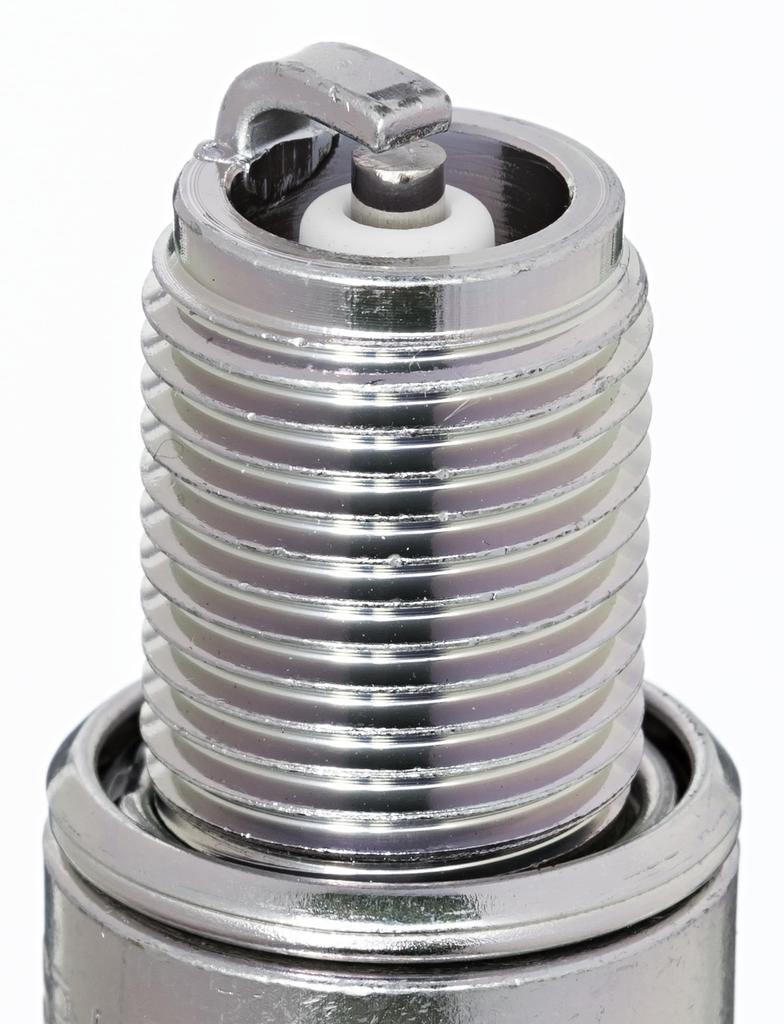NGK (1111) B7ES Standard Spark Plug, Pack of 1