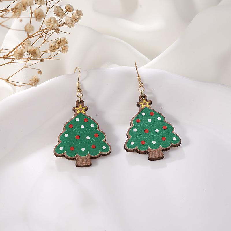 High-End Reindeer Candy Christmas Earrings for Women: Cute Cartoon Holiday Jewelry