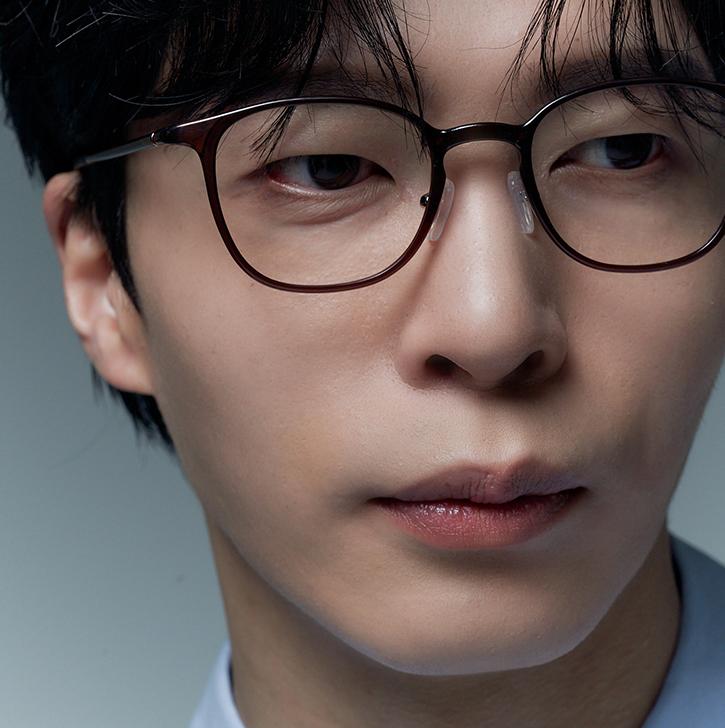 Alloaiweeo [Air Flex] Al6403 1616G Airflex Ultra-Lightweight_Brown Saint Square Eyeglass Frame_Blue Light Lens Selection