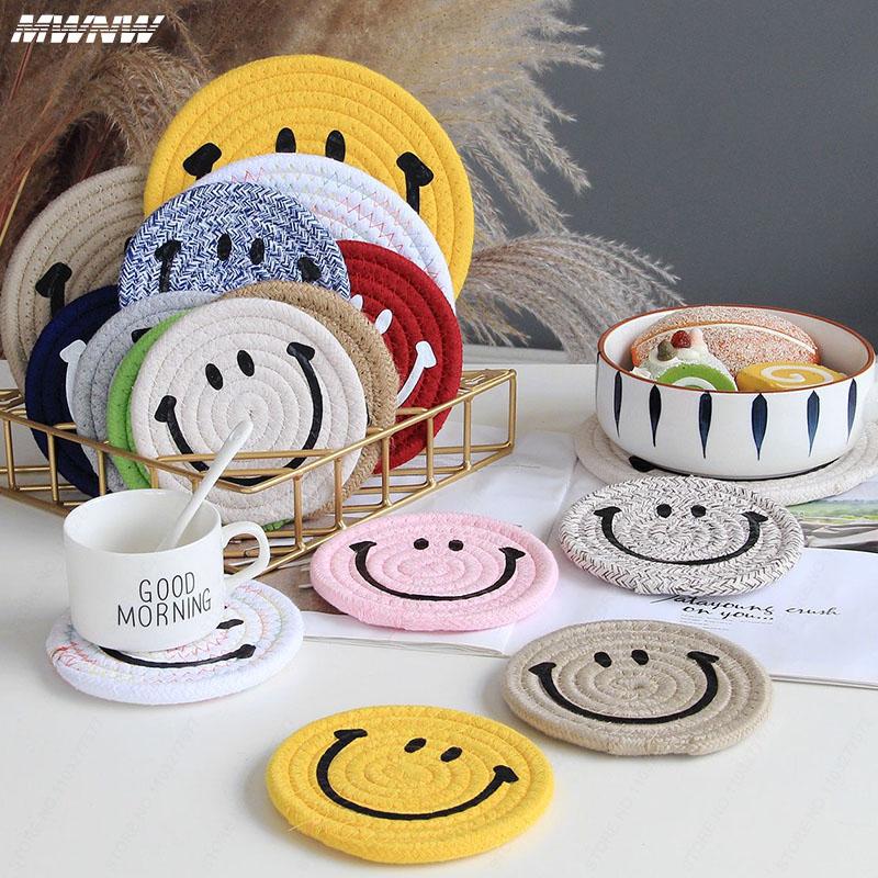 Smiling Face Round Mat Woven Ramie Placemats Anti Slip Dining Table Mats Non-Slip Tableware Bowl Pads Kitchen Drink Cup Coasters
