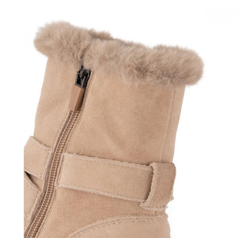 Tandy Women S Fur bootS Beige  G22407
