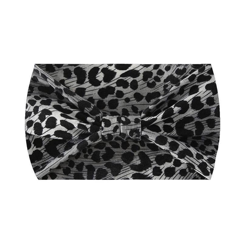 European & American Wide Elastic Yoga Headband - Sweat-Wicking & Absorbing for Fashionable Sports & Cycling
