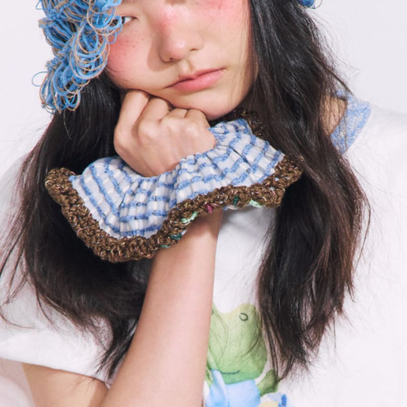 

MISU A BARBE WAVE SCRUNCH СРЕДНИЙ СИНИЙ СЕРЫЙ FREE