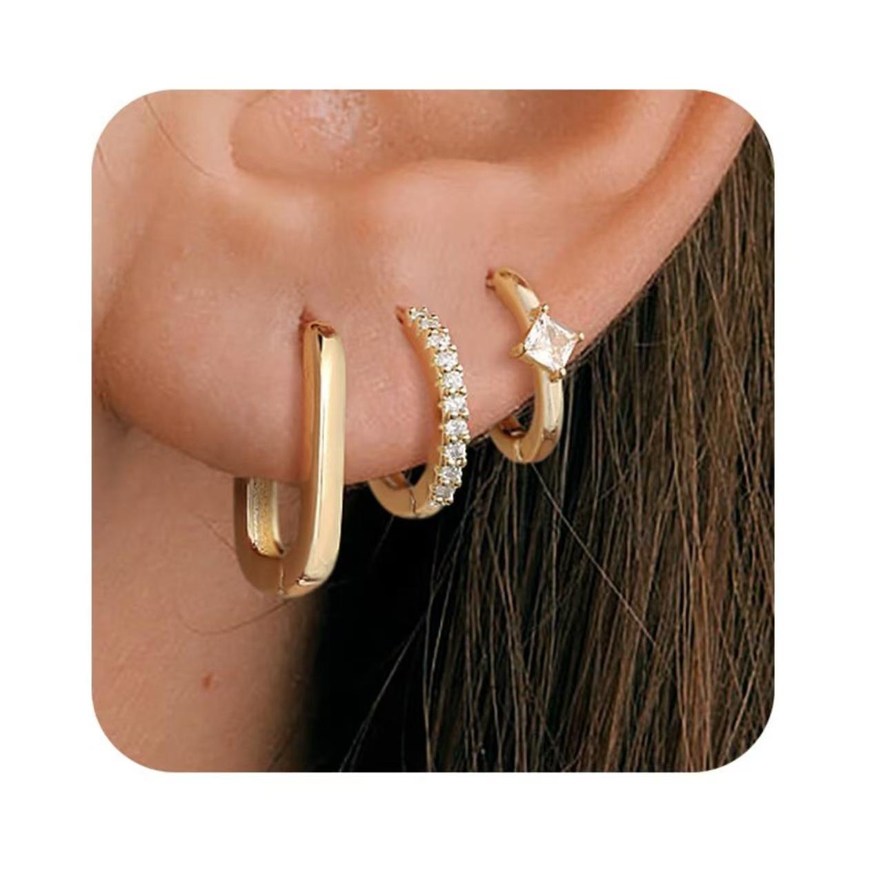 

Minimalist Geometric U-Shaped Shiny Fashion Earrings