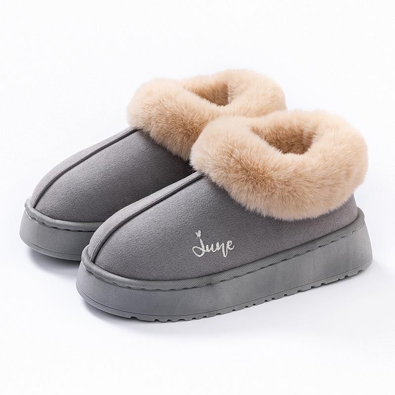 thick-soled bag and cotton slippers, plush cotton shoes for home use in autumn and winter, and couple warm snow boots when going out.