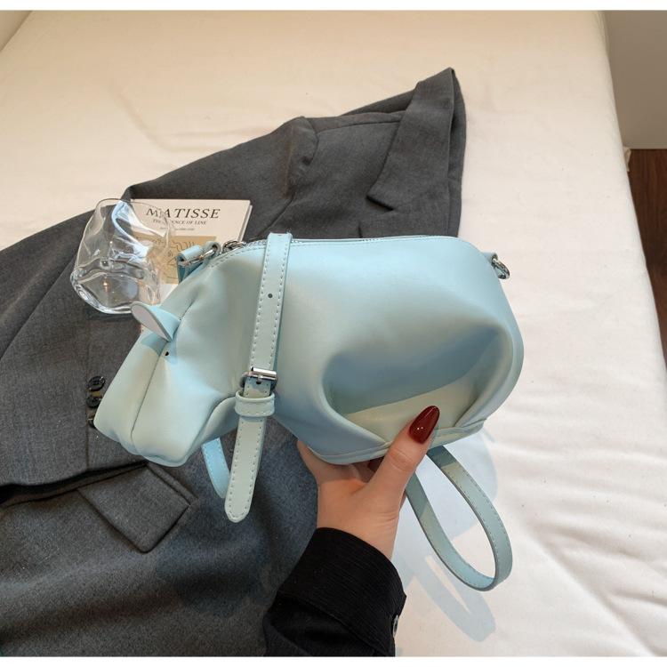 

Small bag women 2025 new niche design mobile phone bag Korean version of foreign style messenger bag ins cute calf bag tide