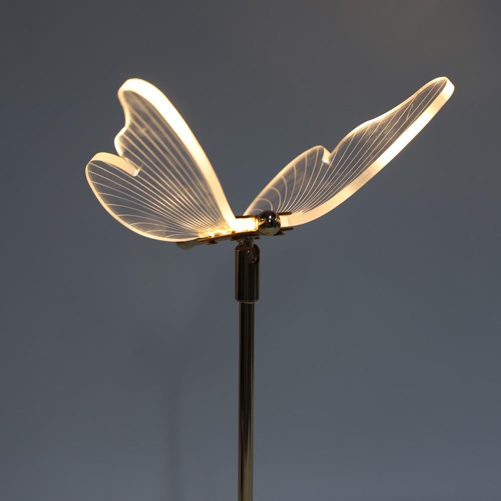 USB Powered Table Lamp Iron Base and Acrylic Desk Lamp Luxury Bedside Lamp  Bedroom Nightstand