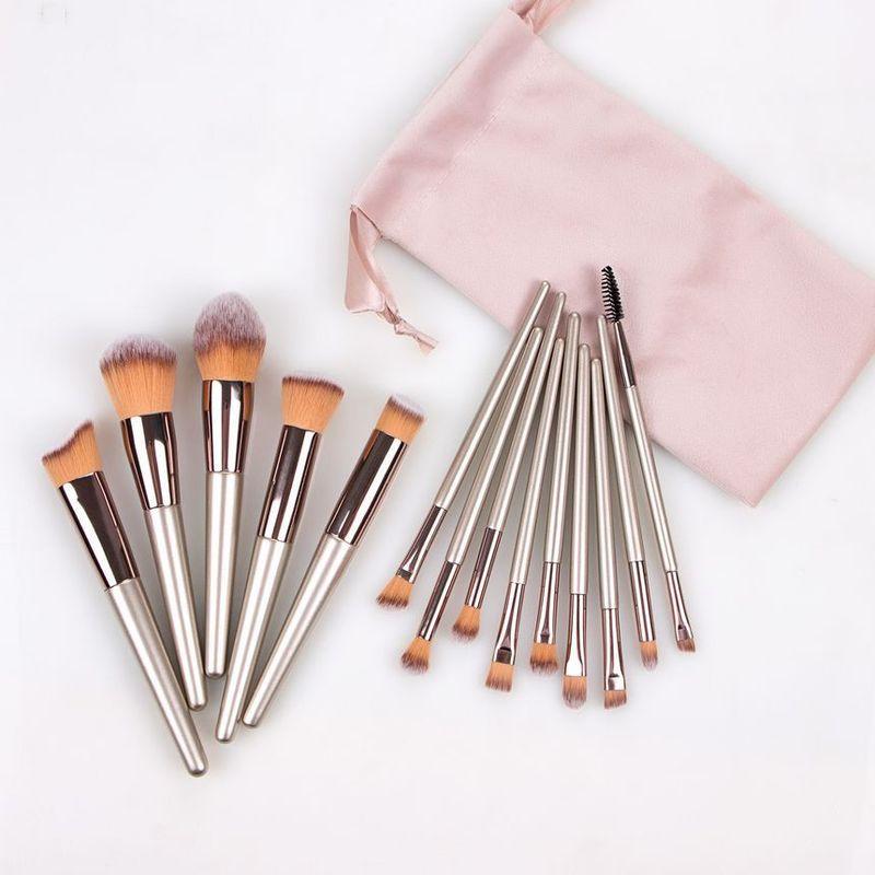 Violeta - Set of 10 / 14 / 20: Makeup Brush + Case