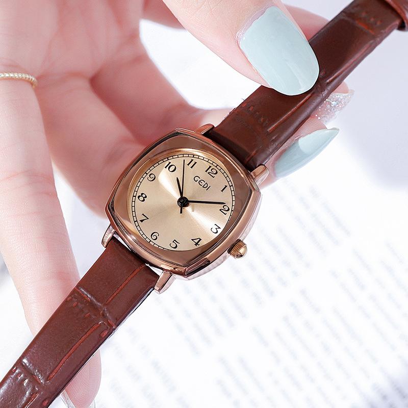 Cic Retro Square Compact Dial Simple Fashion Belt Student Quartz Watch