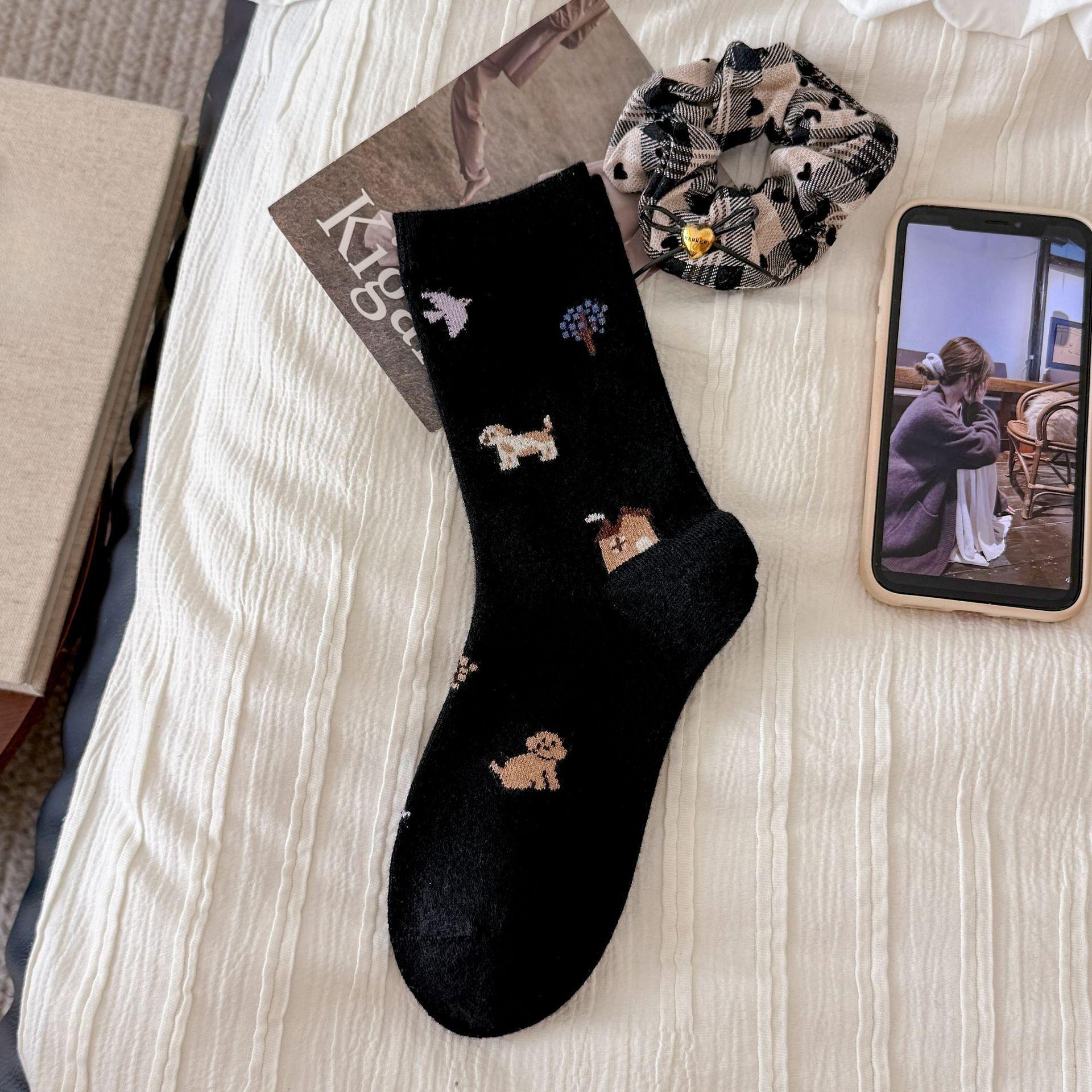 Женские осенне-зимние теплые новые простые мультяшные милые шерстяные бесшовные носки-гольфы 1 pair