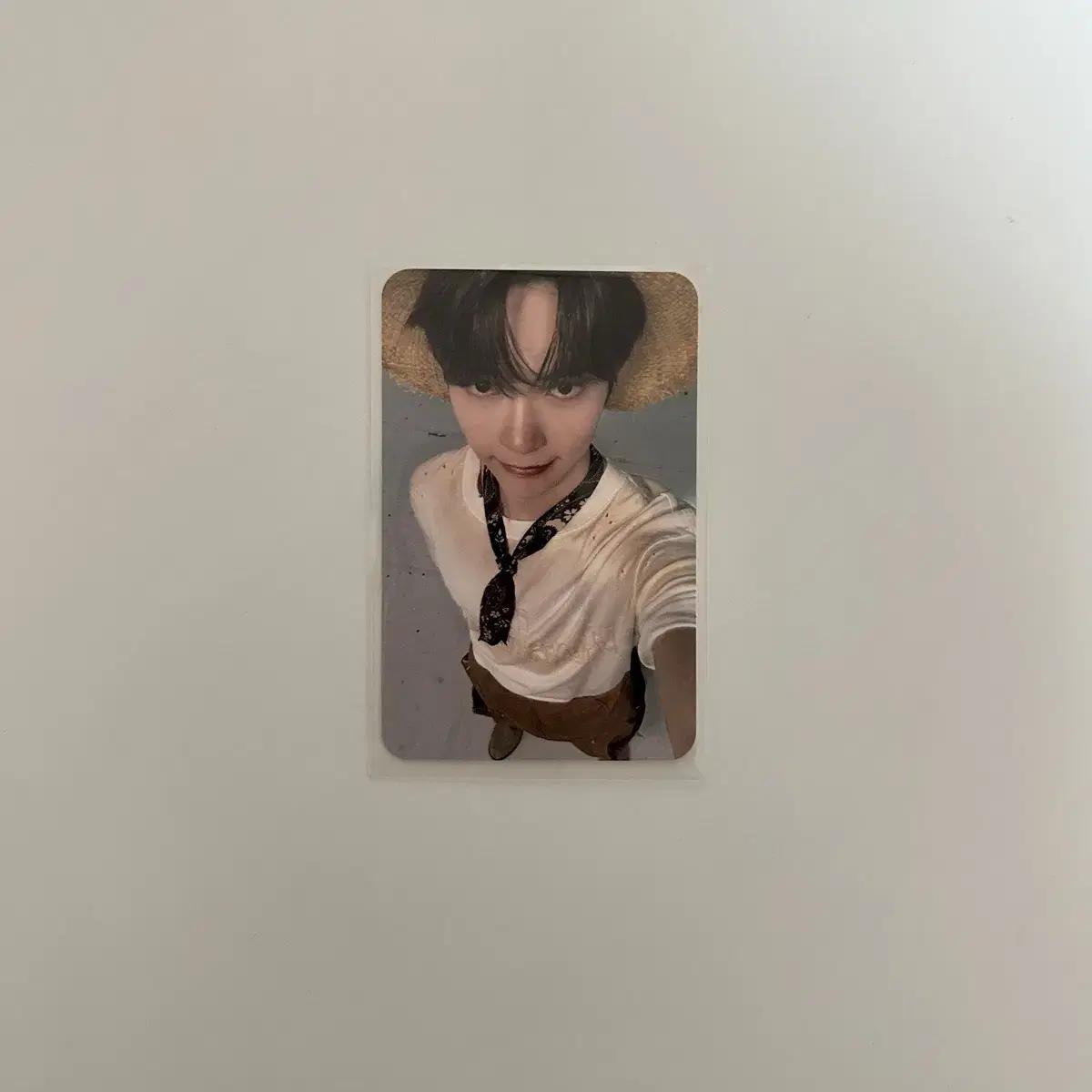 

Zerobaseone Seong Han Bin Ham s Broadcast Photocard