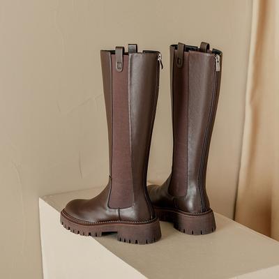 Mode Herbst/Winter 2025: Neue Damen-Chelsea-Boots aus Rindsleder mit runder Zehenpartie und Absatz, kniehoch, mit Reißverschluss
