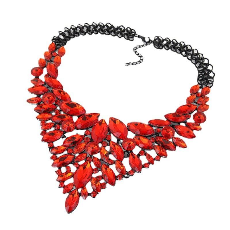 Fashion Geometric Alloy Pendant Necklace For Women With Gemstone Accents