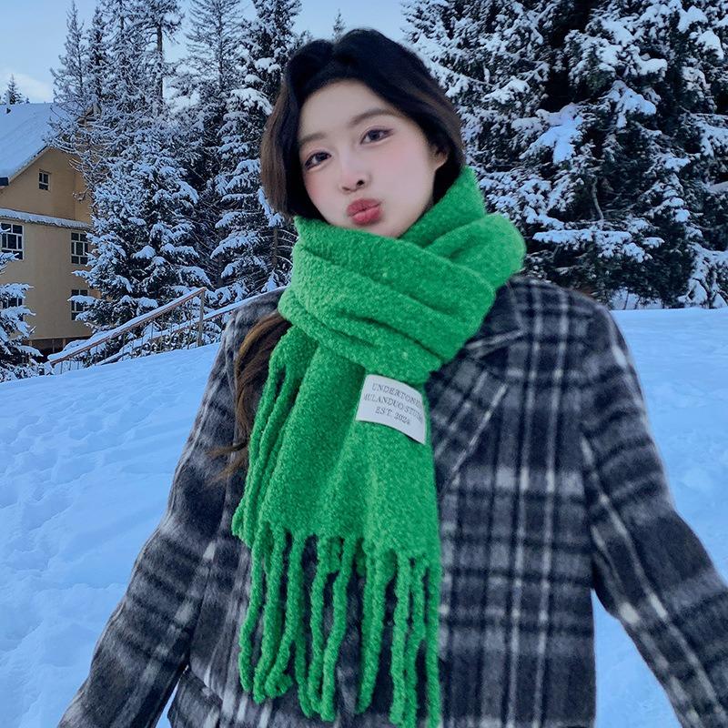 Contains Wool Green Knitted Scarf Women's New Winter Atmosphere Sense Advanced Sense Thickened Warm Scarf