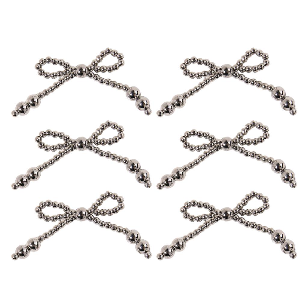 Ručně vyráběný korálkový přívěsek s mašlí, šperková součást, šperková ozdoba, přívěsek na náramek, elegantní mašle, komponent pro šperky