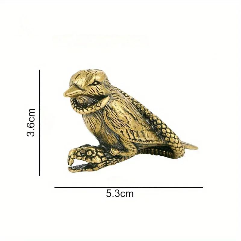 

Креативная латунная фигурка змеи, обвивающей птицу, винтажная охотничья поделка с животным, чайный питомец, украшение для дома, коллекционная фигурка змеи и птицы