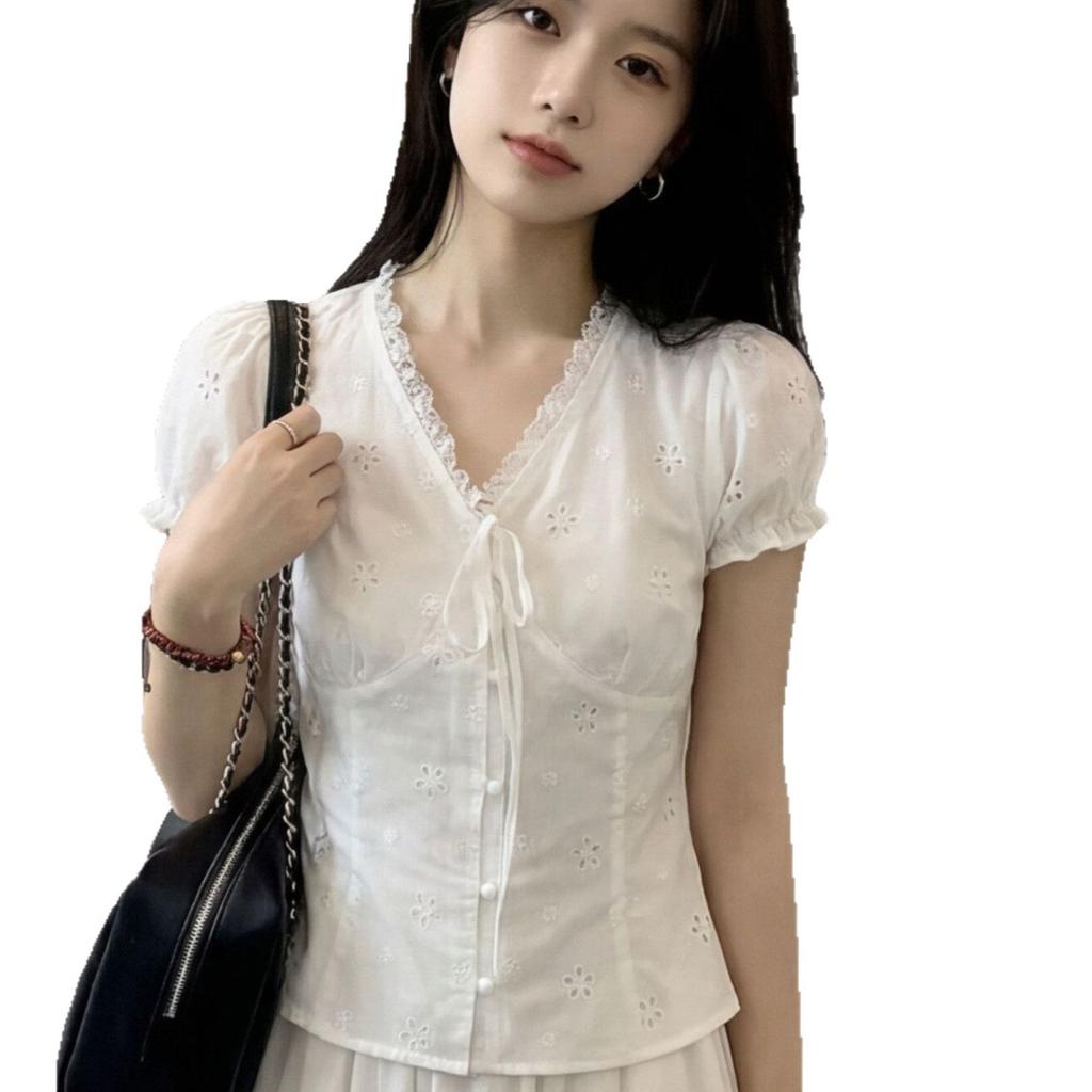 Summer New Sweet Wind Hollow Lace V-neck Short-sleeved Shirt Women's Slim and Thin Temperament Versatile Top