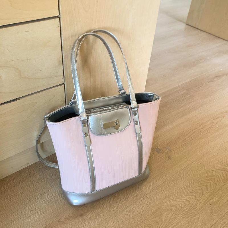 Large-capacity Commuter Backpack Women's New Spring and Summer Fashion Shoulder Bag College Student Underarm Tote Bag