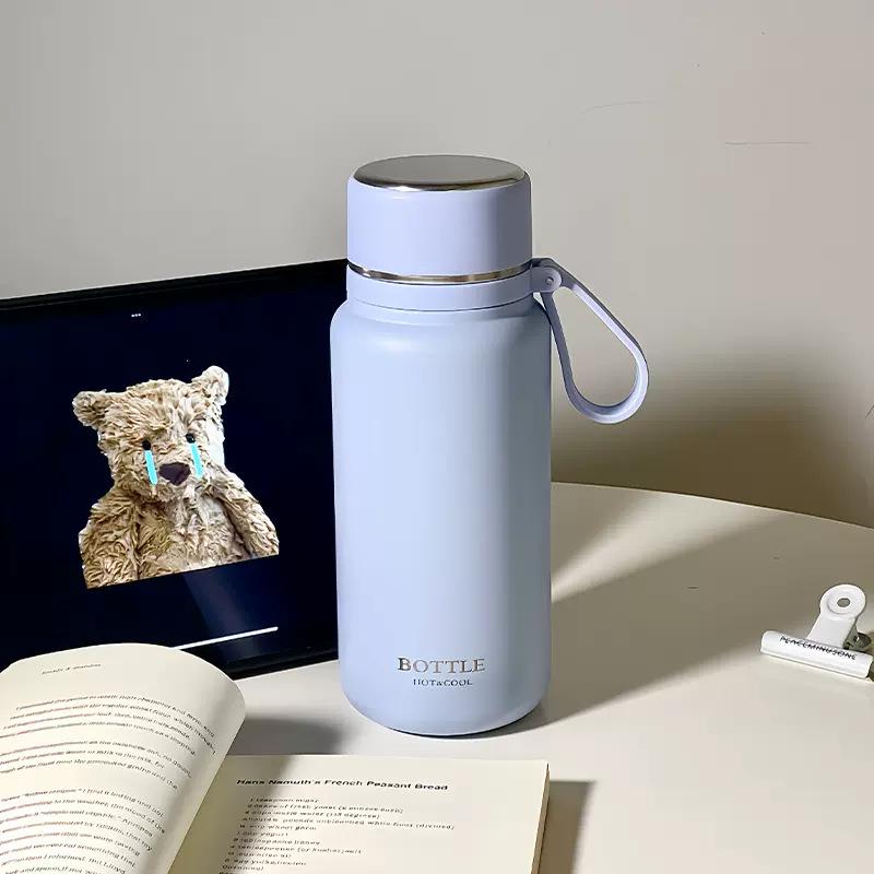 Stylish Stainless Steel Insulated Travel Cup with Tea Strainer
