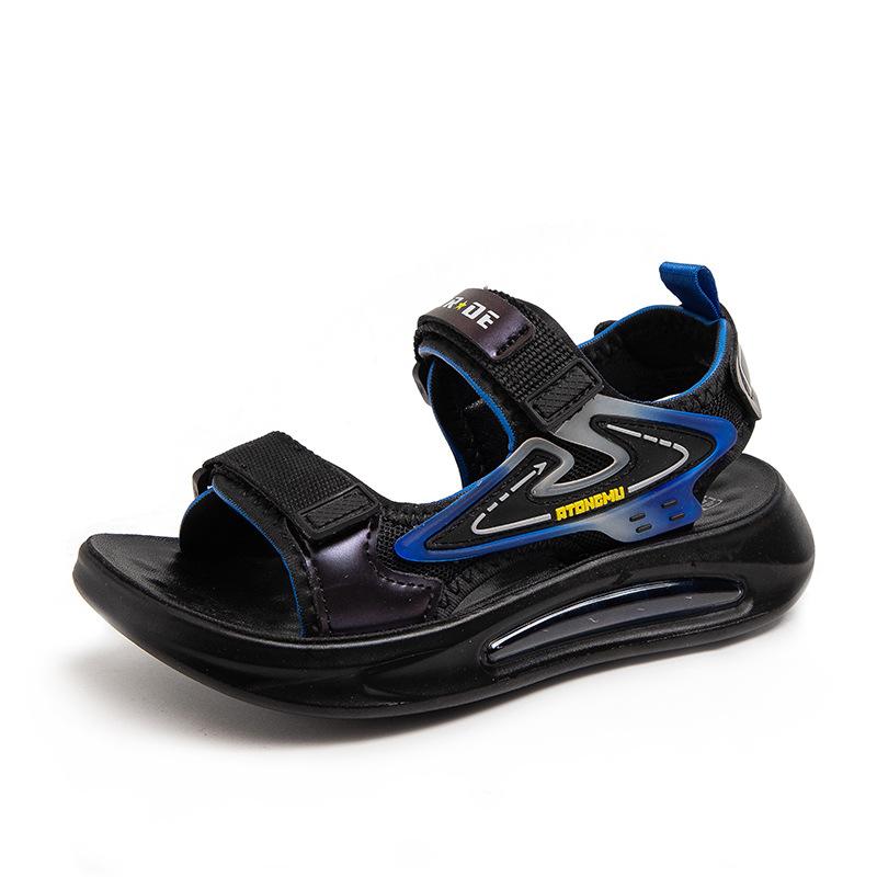 

Большой глупый медведь одноклассник летние новые мальчики сандалии с открытым носком дышащие легкие эластичные повседневные большие дети средней школы пляжная обувь 33 yards inner length 20.7CM