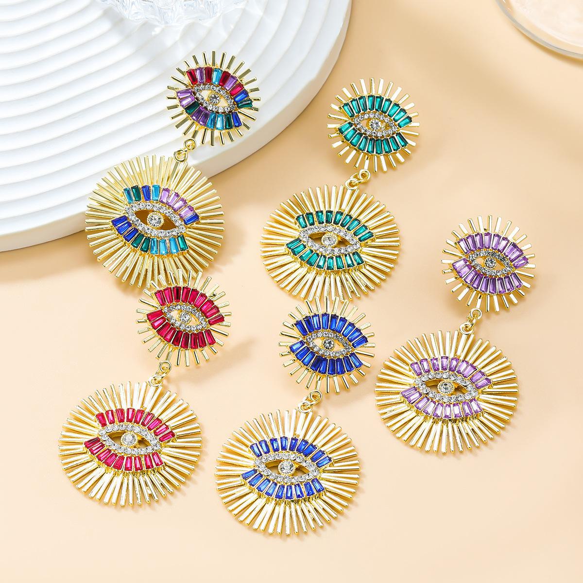 

European and American Exaggerated Sunflower Alloy Earrings for Women - Bohemian Style Jewelry.
